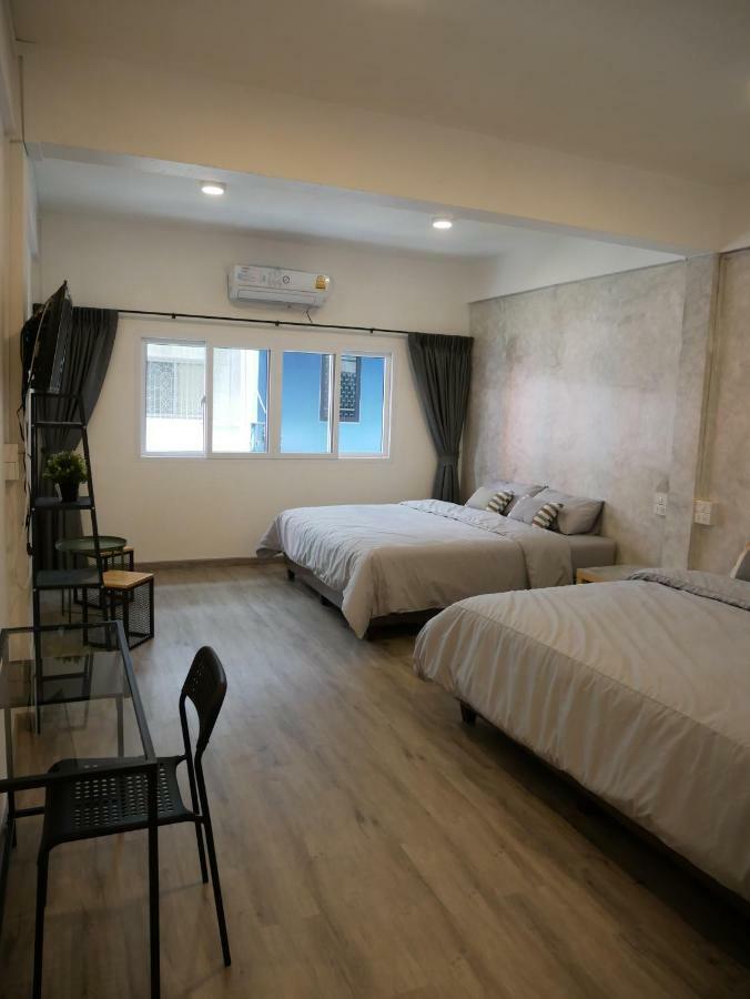 Np House Pratunam Bangkok Extérieur photo