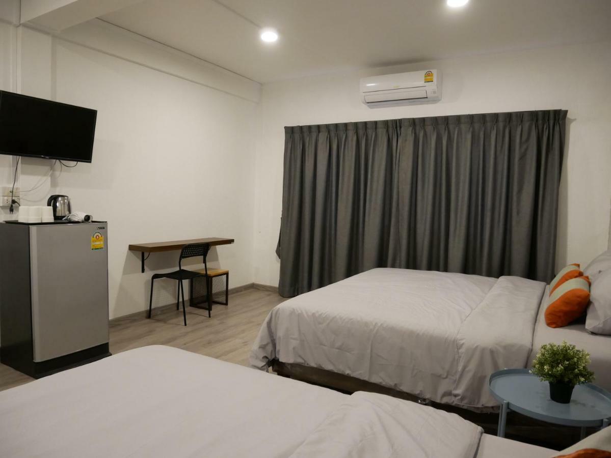 Np House Pratunam Bangkok Extérieur photo